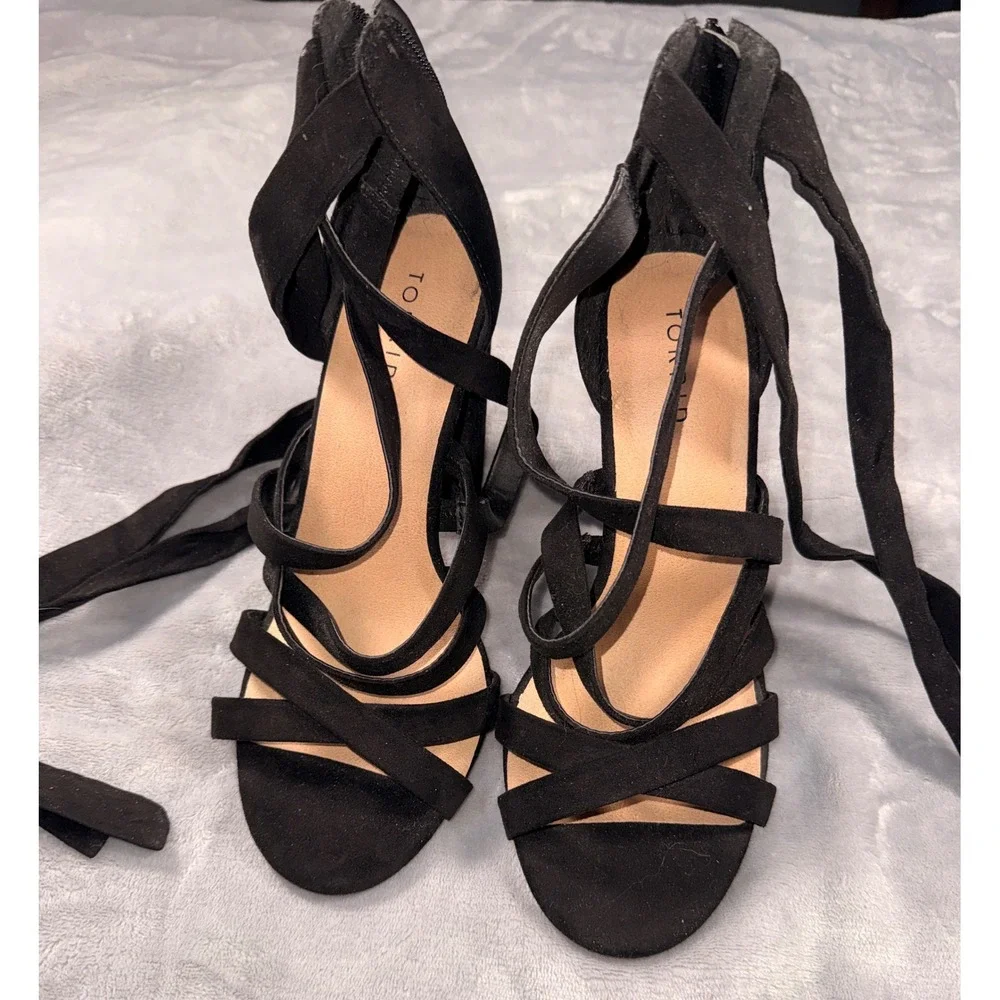 Torrid Womens Black Strappy Wrap Block Heel‎ Sandals Wide Width Size 9W
